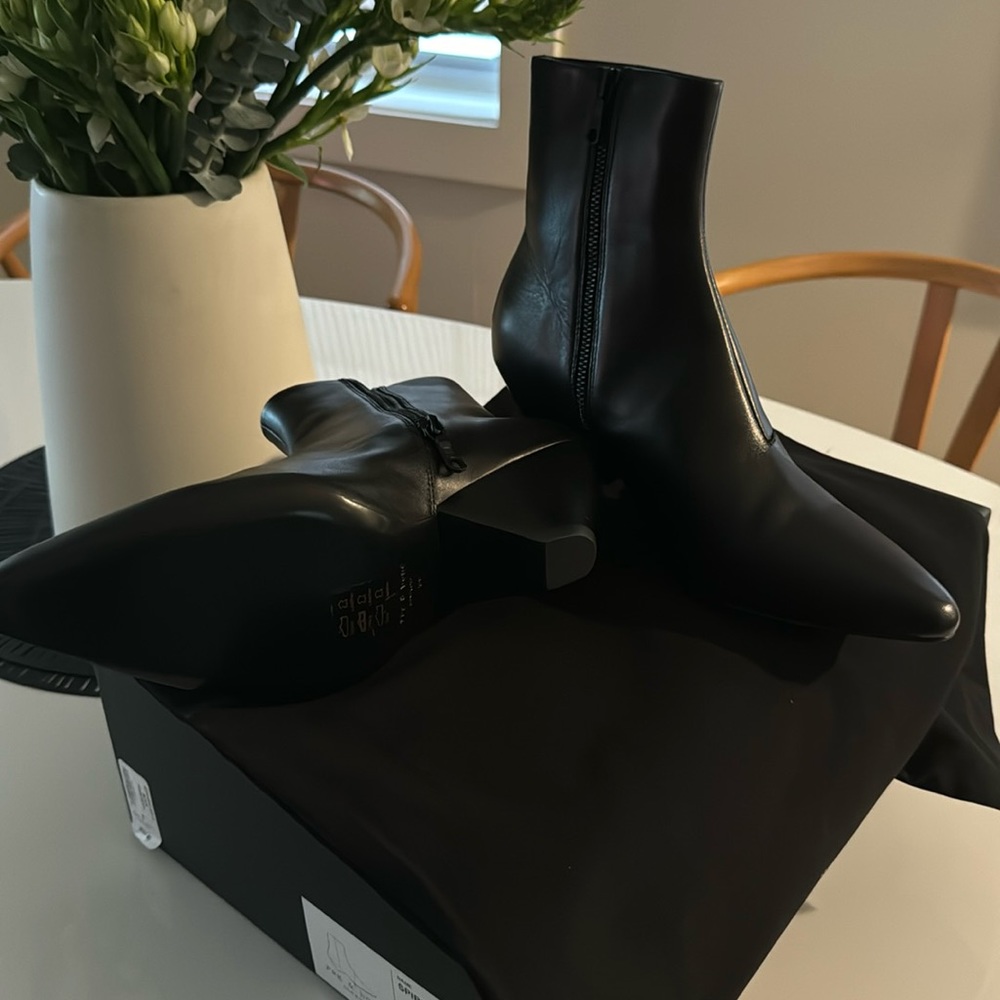 Brand new Rag&bone boots .. never worn, including box ..